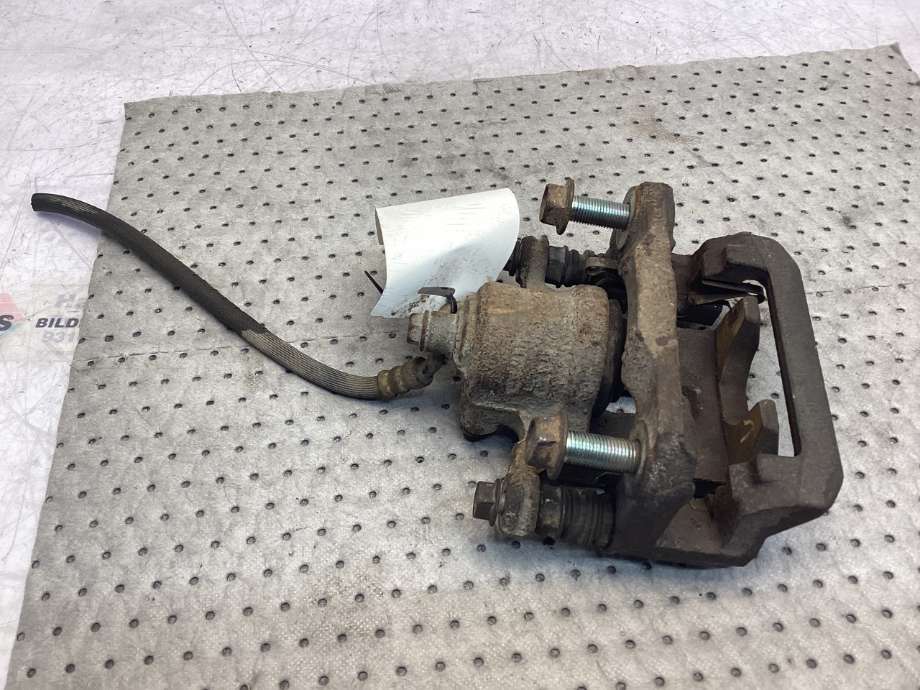 Bremsecaliper venstre bak til Nissan Pathfinder 2010-2014 (Fase 2) (R51) (R51) (NISSAN|)