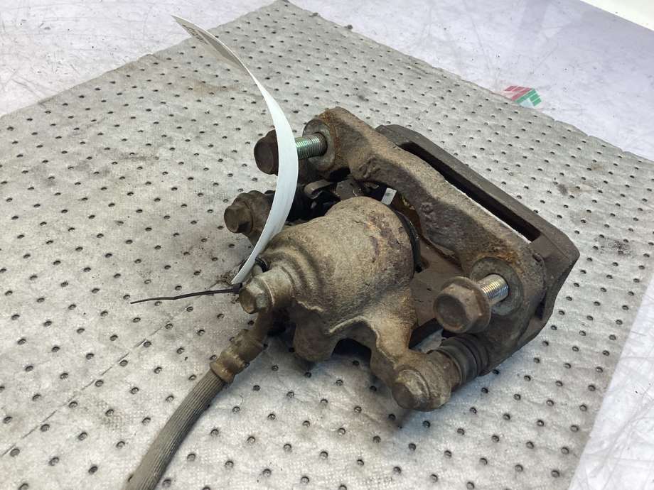 Bremsecaliper høyre bak til Nissan Pathfinder 2010-2014 (Fase 2) (R51) (R51) (NISSAN|)