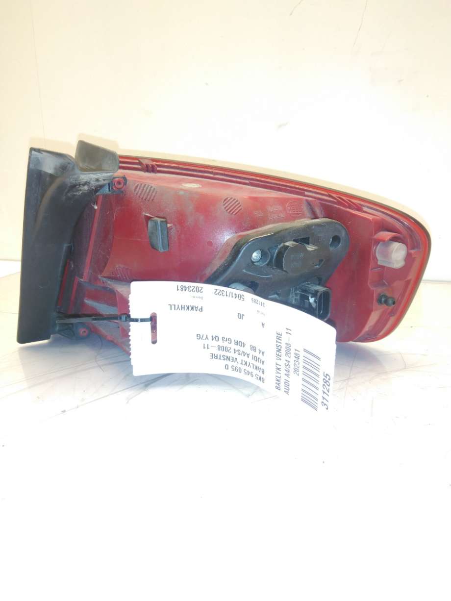 Baklykt venstre til Audi A4 2007-2014 (Type IV) (B8) (B8) (AUDI|8K5 945 095 D|)