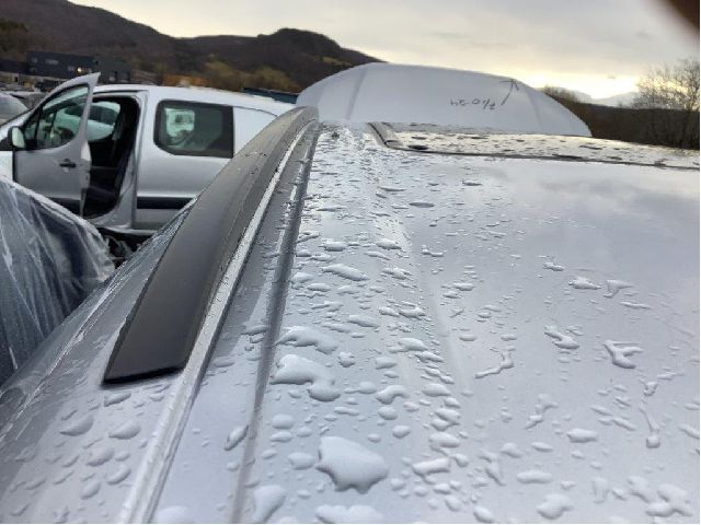 Takrails til Audi Q7 2015-->> (Type II) (AUDI|4M0 860 021 B|)