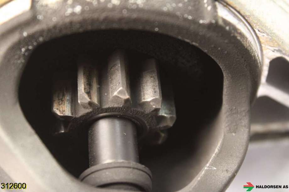 Starter diesel til Nissan X-Trail 2007-2014 (T31) (T31) (NISSAN|23300JG70A|)