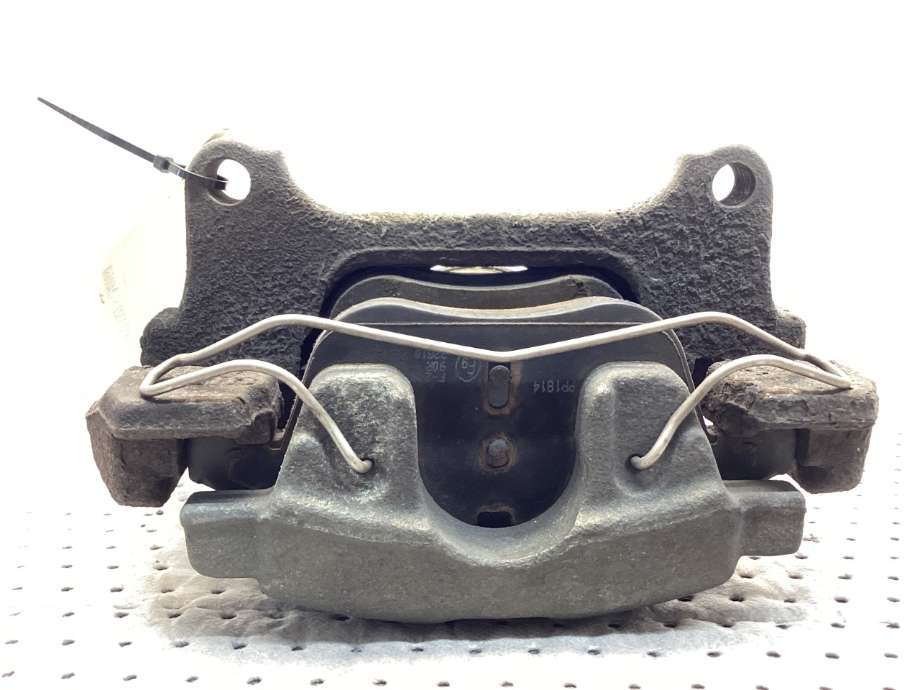 Bremsecaliper høyre foran til Audi A4 2007-2014 (Type IV) (B8) (B8) (AUDI|8K0 615 124 C|)