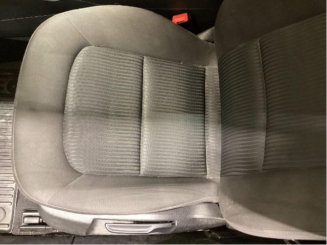 Sete foran venstre til Audi A4, 2007-2014 (Type IV) (B8) (B8) (AUDI|)