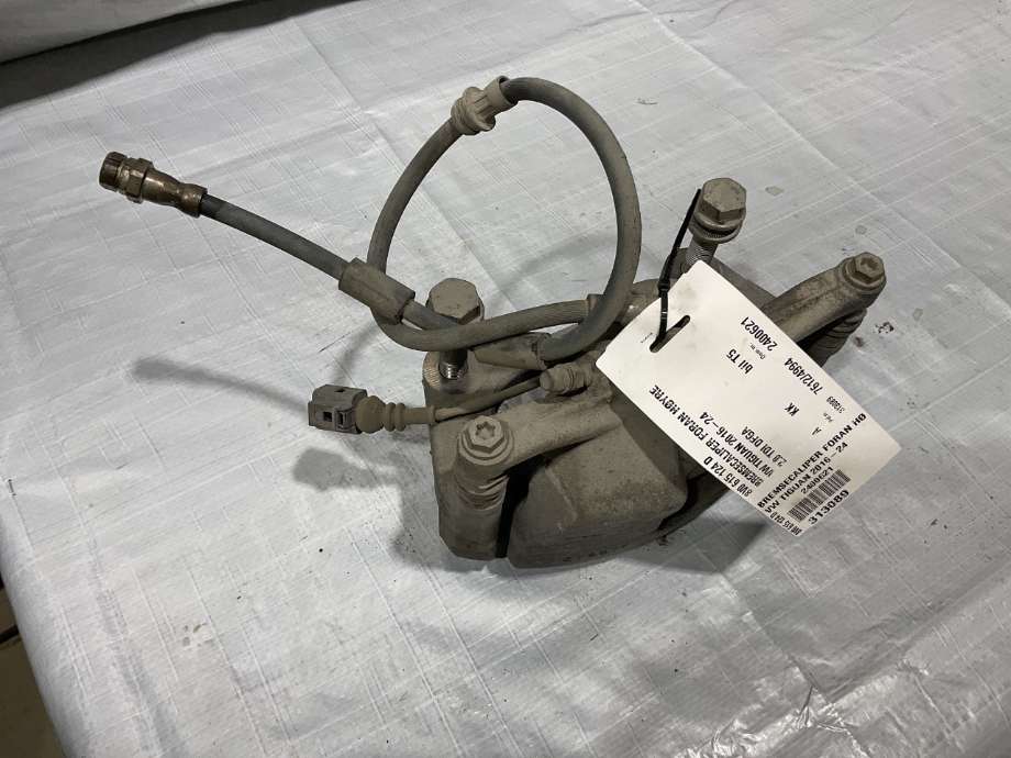 Bremsecaliper høyre foran til VW Tiguan 2016-2020 (Type II, Fase 1)  (VOLKSWAGEN|8V0 615 124 D|)