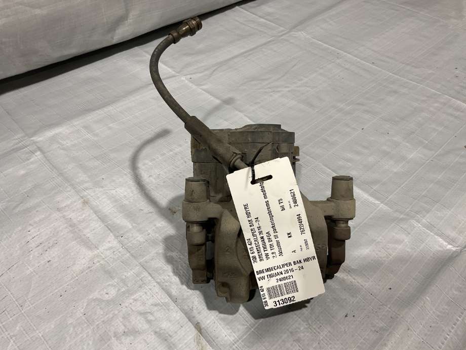 Bremsecaliper høyre bak til VW Tiguan 2016-2020 (Type II, Fase 1)  (VOLKSWAGEN|3Q0 615 424|)