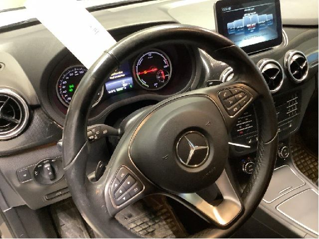 Ratt til Mercedes B-Klasse 2011-2018 (W246) (W246) (A 001 460 89 03|)