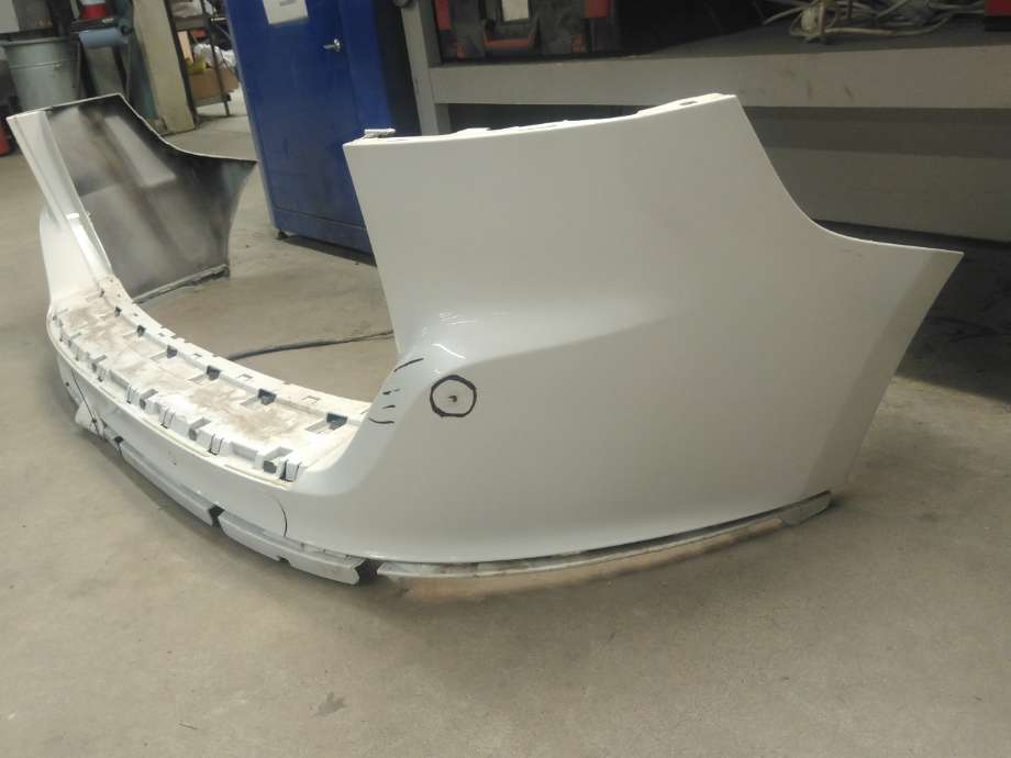 Støtfanger bak til Volvo XC60 2014-2017 (Type I, Fase 2) (VOLVO|39828770|)