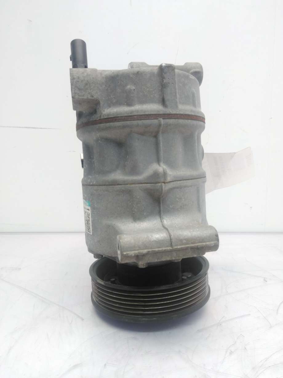 Aircondition kompressor til VW Golf VI 2008-2012  (VOLKSWAGEN|5N0 820 803|)