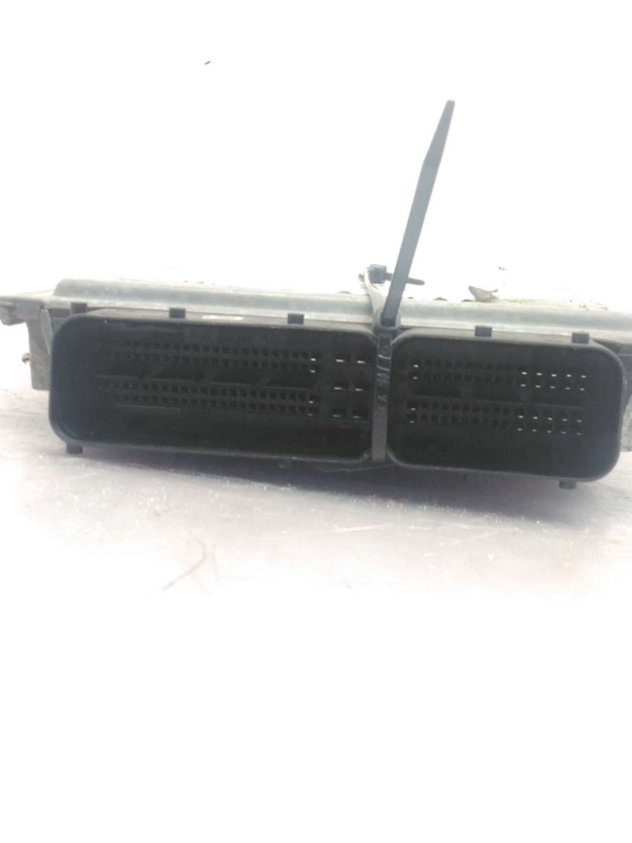 Styreenhet motor til VW Golf VI 2008-2012  (VOLKSWAGEN|03L 906 023 MR|)
