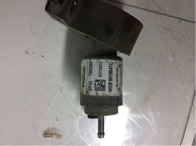 Diverse deler til VW Caddy 2015-2020 (Type III, Fase 3) (VOLKSWAGEN|7N0 963 303 A|)