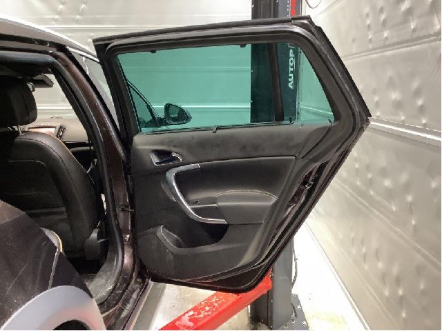 Dør høyre bak til Opel Insignia A 2014-2017  (OPEL|22805993|)
