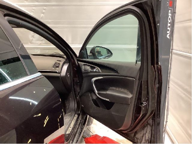 Dør høyre foran til Opel Insignia A 2014-2017  (OPEL|39062234|)