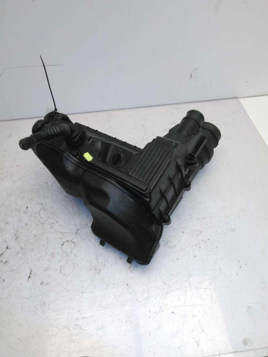 Luftfilterboks til VW Caddy 2015-2020 (Type III, Fase 3)  (VOLKSWAGEN|1K0 129 607 BC|)