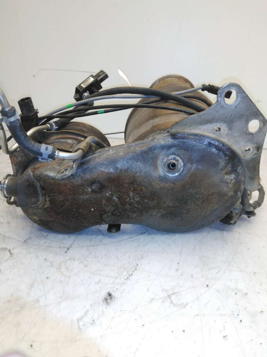 Partikkelfilter til VW Caddy 2015-2020 (Type III, Fase 3)  (VOLKSWAGEN|04L 131 671 PX|)