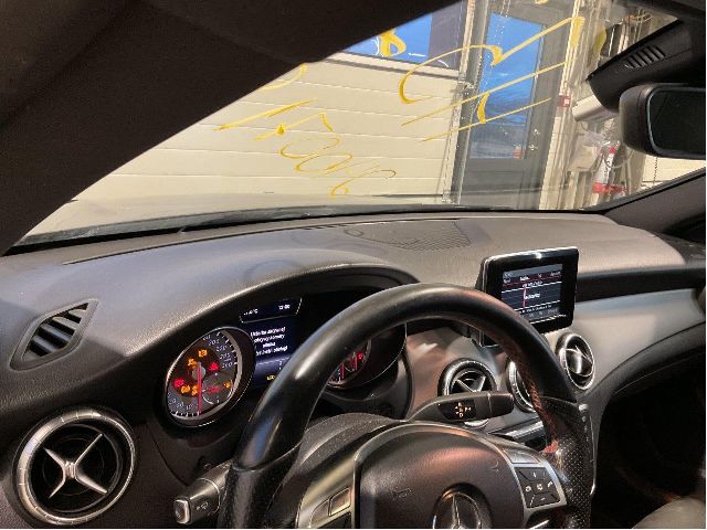 Dashbord til Mercedes CLA, 2013-2019 (C117) (C117) (MERCEDES|A117 680 08 01  9H68)