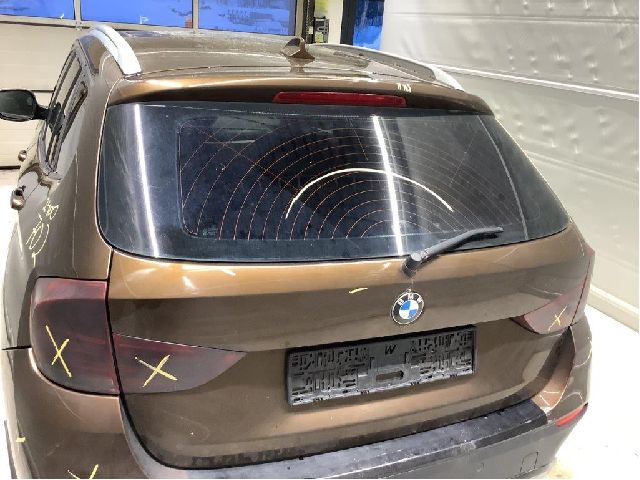 Bakluke til BMW X1 2009-2015 (E84) (E84) (BMW|41 00 2 993 152|)
