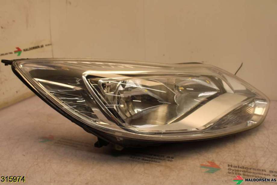 Frontlykt høyre halogen til Ford Focus 2011-2014 (Type III, Fase 1)  (FORD|1873925|)