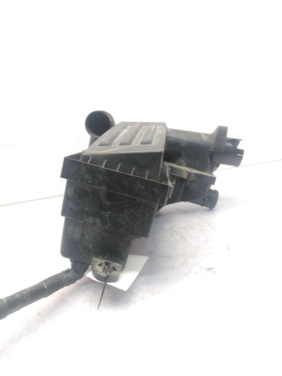 Luftfilterboks til VW Golf VI 2008-2012  (VOLKSWAGEN|3C0 129 607 BE|)