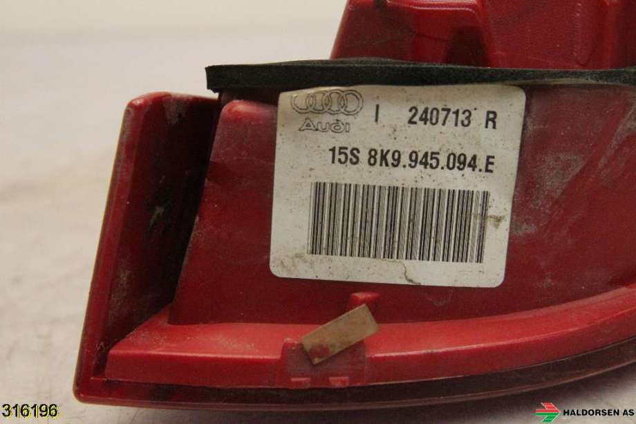 Baklykt høyre indre til Audi A4, Allroad 2009-2016 (Type I) (B8) (B8) (AUDI|8K9 945 094 E|)