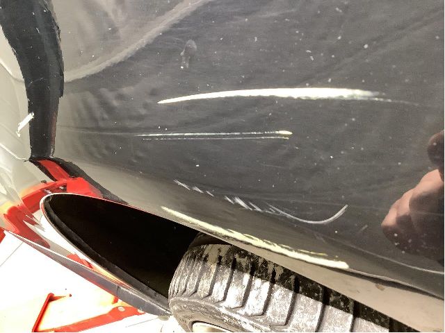 Skjerm høyre foran til Audi A5 2007-2016 (Type I) (AUDI|8T0 821 106 H|)