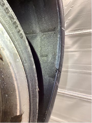 Skjerm høyre foran til Audi A5 2007-2016 (Type I) (AUDI|8T0 821 106 H|)