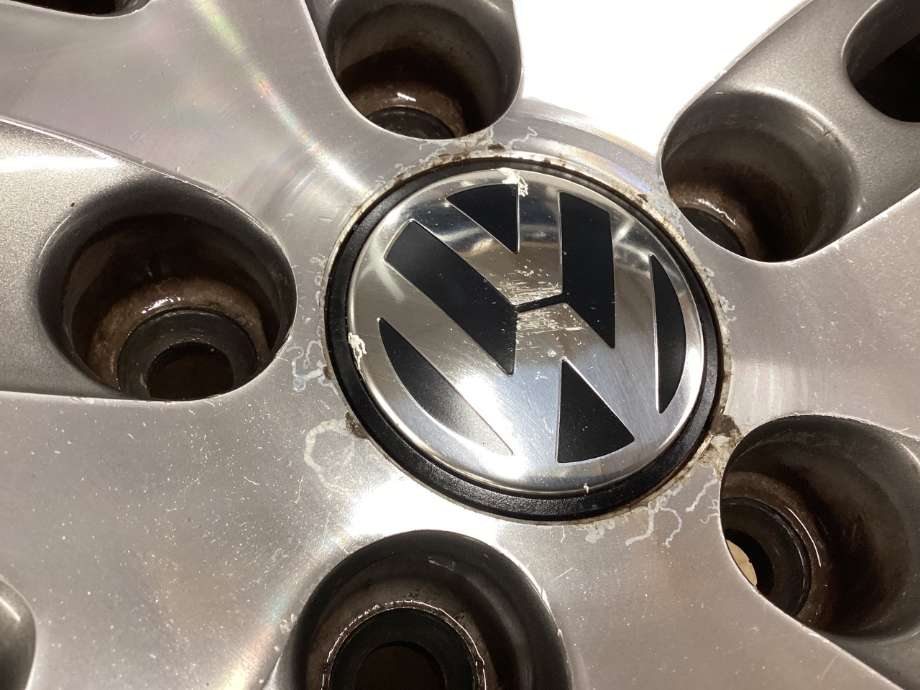 Hjulsett stål sommer til VW Golf VI 2008-2012  (1K0601025BM|205/55-16 91V|UKE 45 ÅR 2019)
