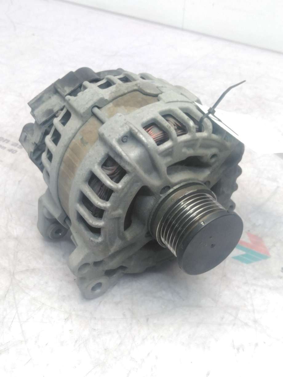 Dynamo til VW Caddy, 2015-2020 (Type III, Fase 3)  (VOLKSWAGEN|04L 903 024 SX)