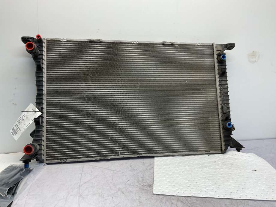 Radiator (automat gir) til Audi A5, 2007-2016 (Type I) (AUDI|8K0 121 251 AJ)
