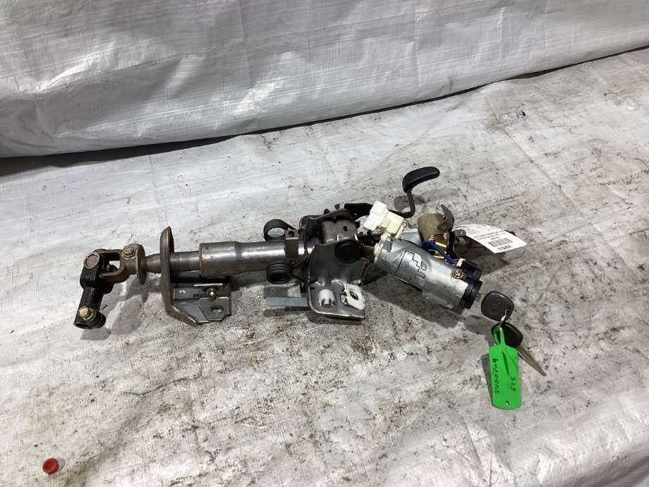 Rattaksel til Toyota Hilux 2002-2005 (4520535270|)