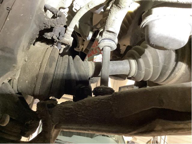 Drivaksel venstre foran til Toyota Hilux, 2002-2005 (TOYOTA|)