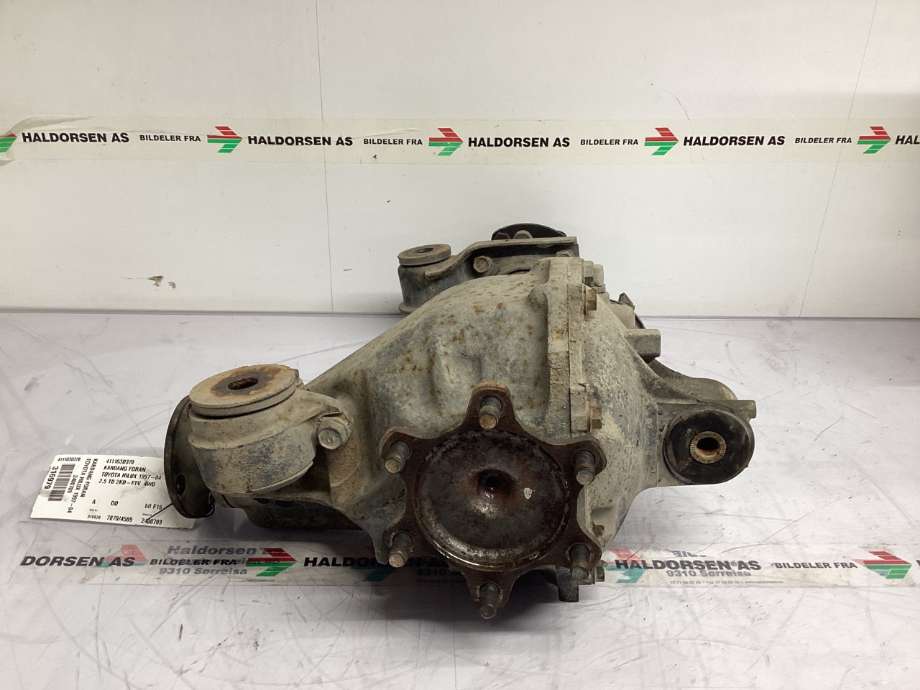 Kardang til Toyota Hilux 2002-2005  (TOYOTA|411103D370|)