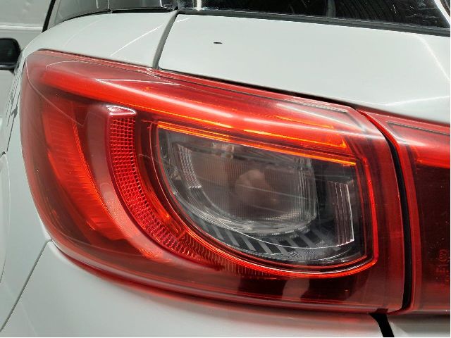 Baklykt venstre til Mazda CX-3 2015-2022  (MAZDA|DB2S-51-160E|)