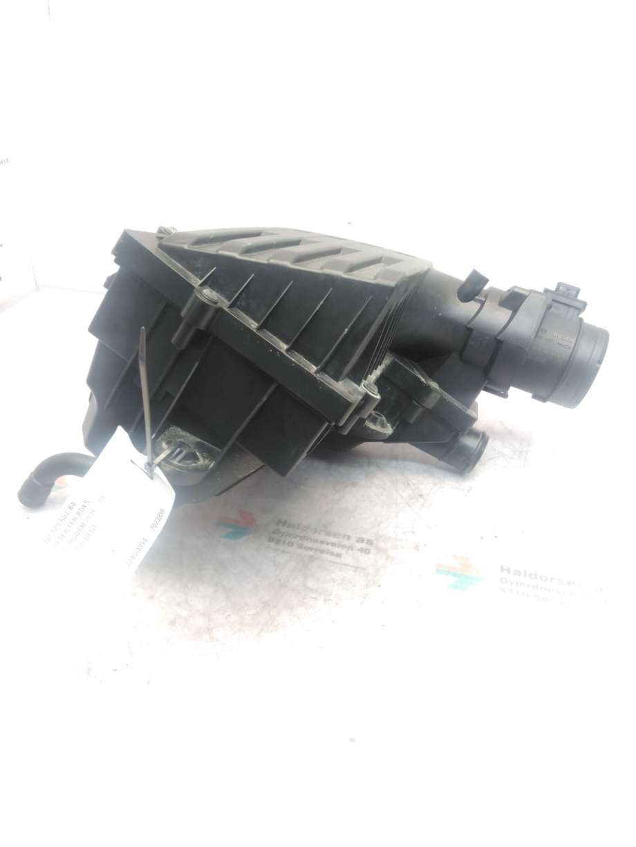 Luftfilterboks til VW Tiguan 2016-2020 (Type II, Fase 1)  (VOLKSWAGEN|5Q0 129 607 BA|)