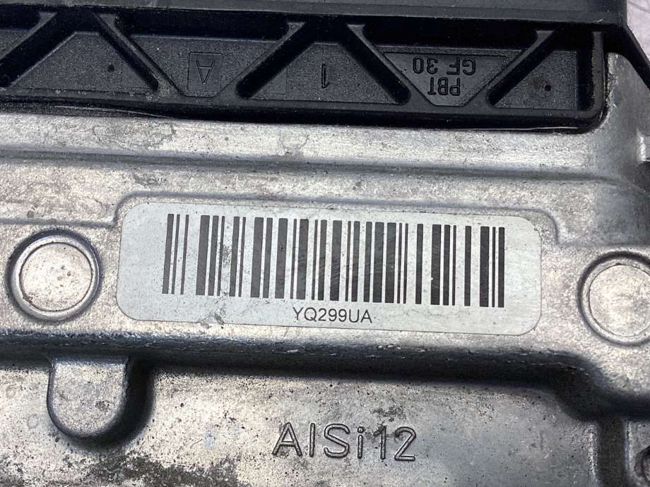 Styreenhet motor til Mercedes E-Klasse 2009-2013 (Fase 1) (W212) (W212) (MERCEDES|A 651 900 37 01|)