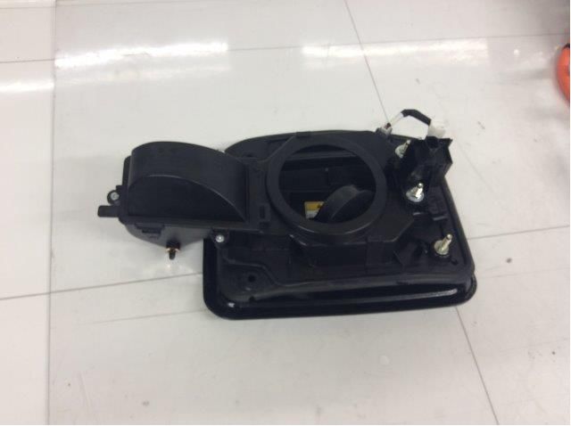 Batterilader inntak/luke til Toyota RAV4 2019-->> (Type V)  (TOYOTA|5840942011|5820942050|)