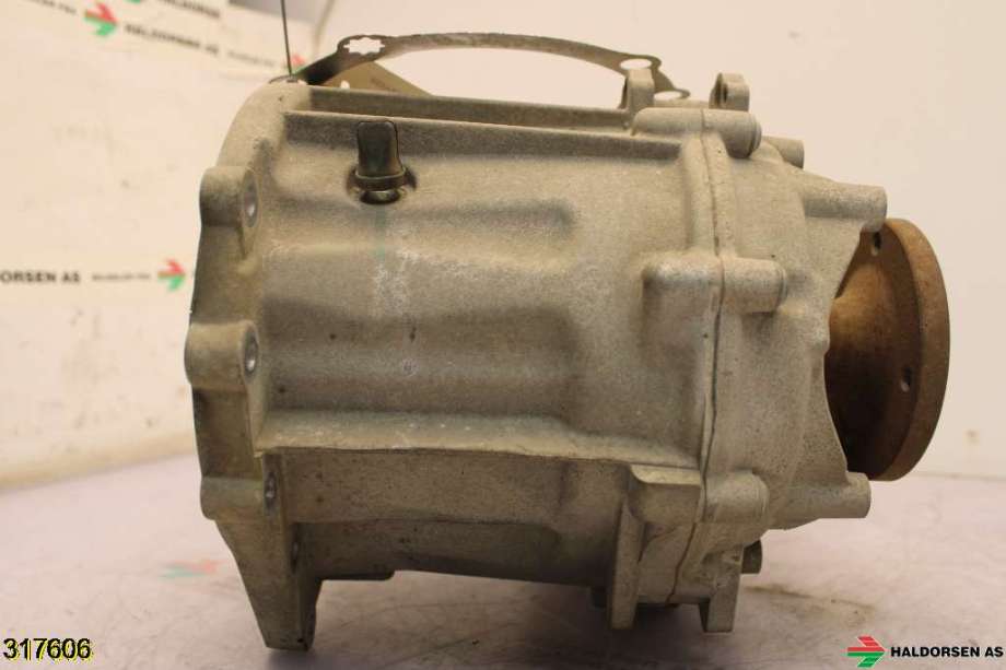 Girkasse 4WD fordelingskasse til VW Amarok 2010-2016 (Type I, Fase 1) (VOLKSWAGEN|0BU 341 011 N|)