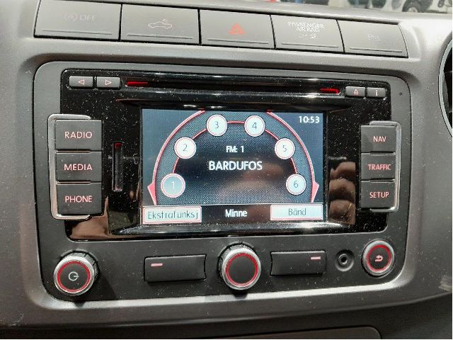 Bilstereo navigasjon til VW Amarok 2010-2016 (Type I, Fase 1) (VOLKSWAGEN|2K0 035 279 B|)