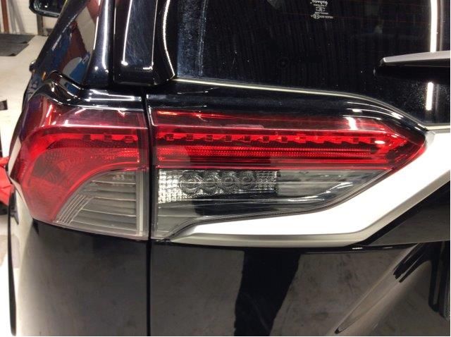 Baklykt venstre indre til Toyota RAV4, 2019-->> (Type V)  (TOYOTA|8159142062)
