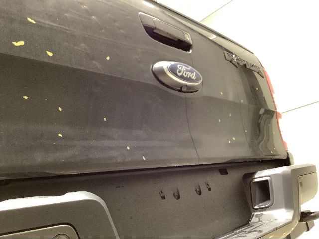 Bakluke lem til Ford Ranger / Ranger Raptor 2022-->> (FORD|JB3B-2140709-AD|)