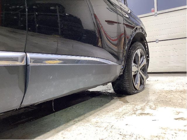 Dør høyre foran til Peugeot 3008 2016-->> (Type II)  (PEUGEOT|98 123 062 80|)