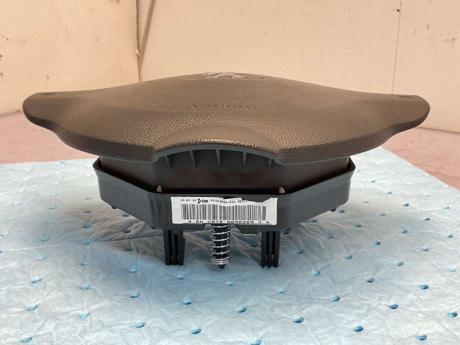 Airbag rattpute til Peugeot Partner 2015-2019 (Type II, Fase 2) (PEUGEOT|96 773 144 ZD|)
