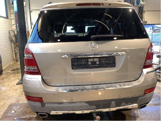 Bakluke til Mercedes GL 2006-2012 (X164) (X164) (MERCEDES|A 164 740 11 05|)