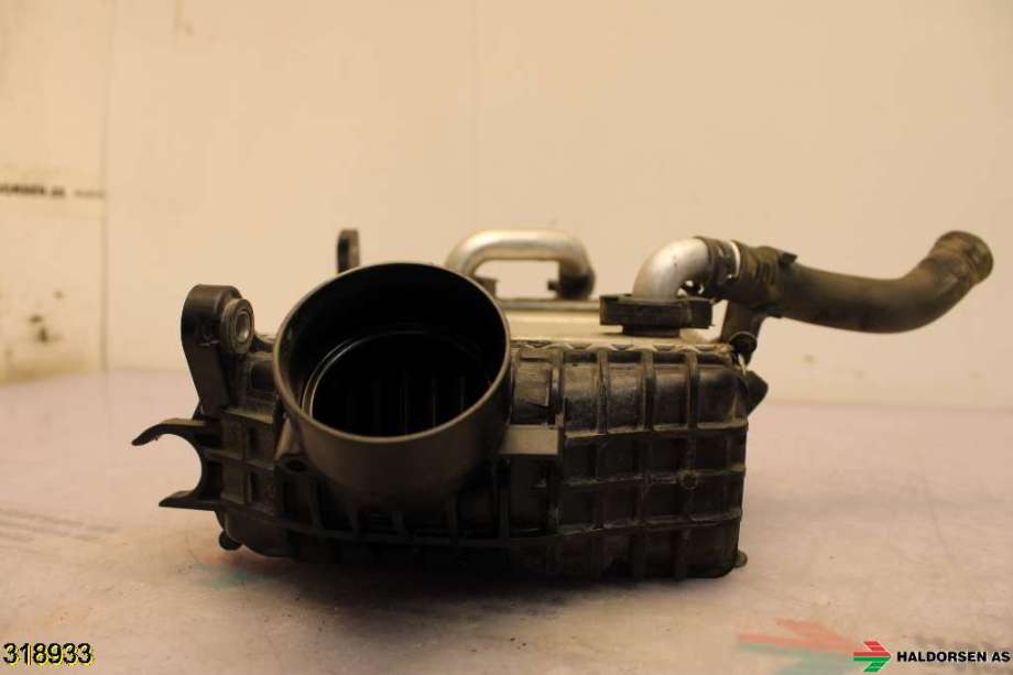 Intercooler til Mercedes E-Klasse 2016-2023 (W213) (W213) (MERCEDES|A 654 090 01 00|)