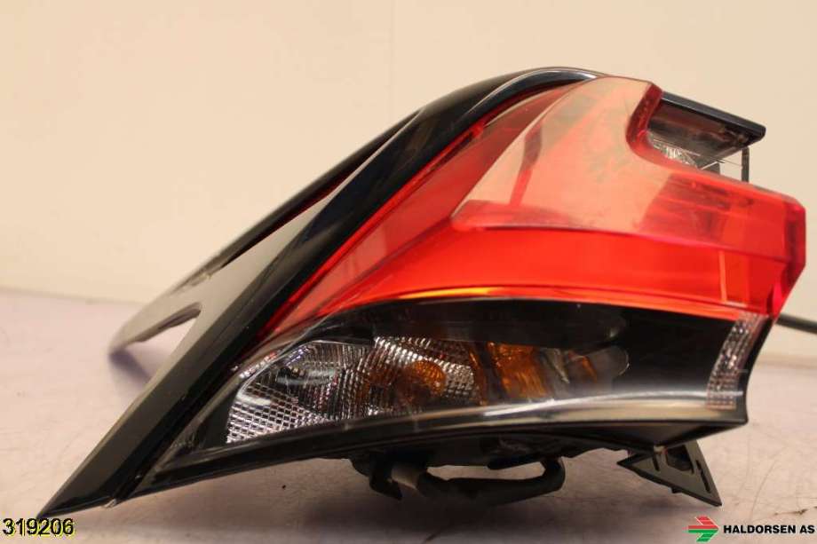 Baklykt venstre til Lexus NX 2014-2021 (Type I) (AZ10) (AZ10) (LEXUS|8156178021|)