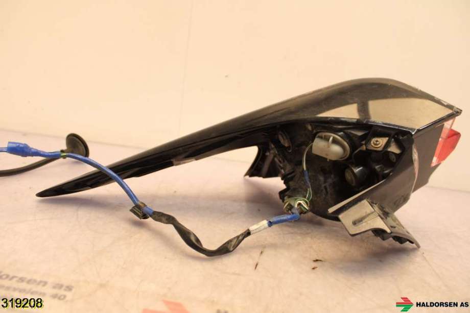 Baklykt høyre til Lexus NX 2014-2021 (Type I) (AZ10) (AZ10) (LEXUS|8155178021|)