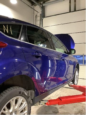 Dør høyre bak til Ford Focus 2014-2018 (Type III, Fase 2) (FORD|PBM51-A24630-BF|)