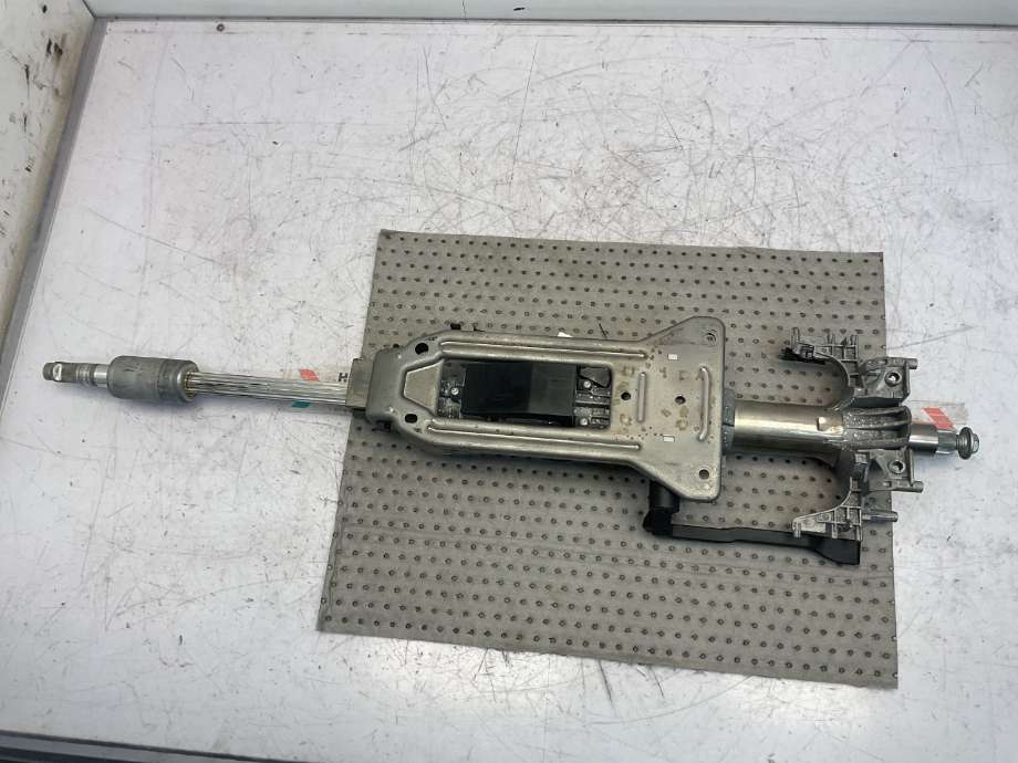 Rattaksel til BMW 3-Serie 2005-2011 (E90/E91/E92/E93) (E90/E91/E92/E93) (BMW|32 30 6 786 891|)
