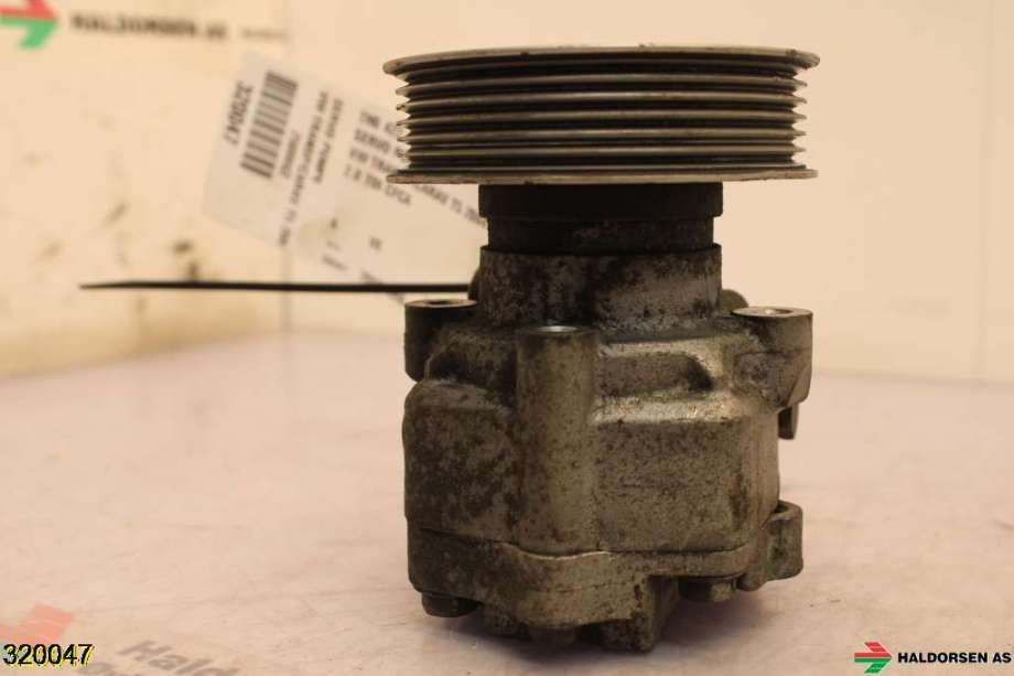 Servo pumpe mekanisk til VW Transporter / Caravelle 2009-2015 (Fase 2) (T5) (T5) (VOLKSWAGEN|2H0 422 154 A|)