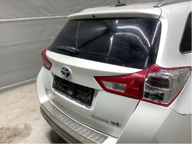 Baklykt høyre indre til Toyota Auris 2015-2019 (Type II, Fase 2)  (TOYOTA|8158102500|)