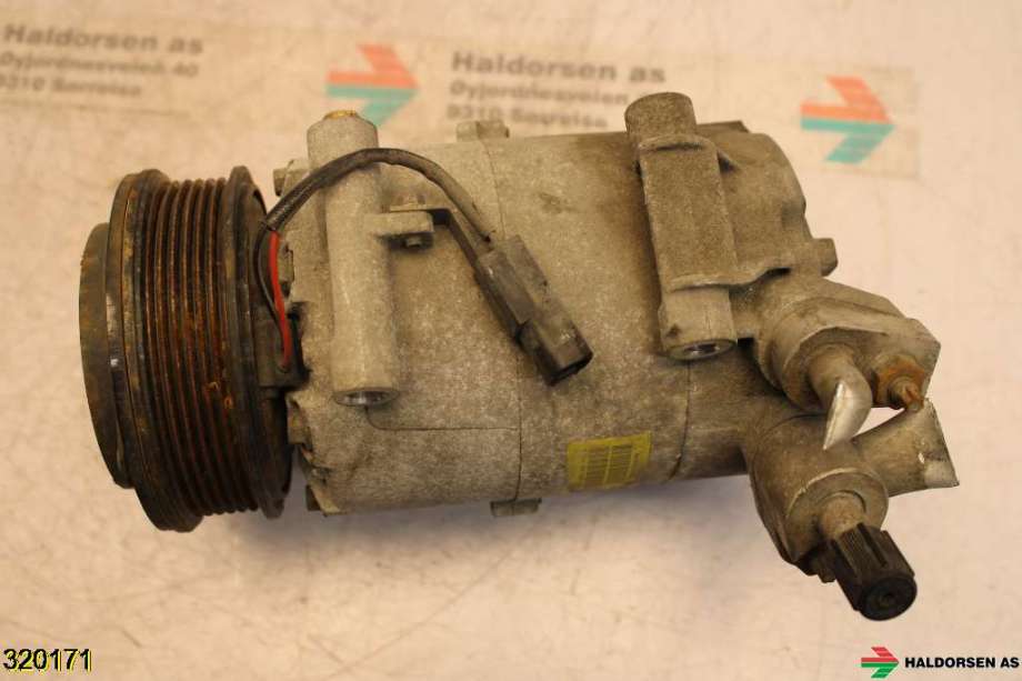 Aircondition kompressor til Ford Kuga 2013-2019  (FORD|DV61-19D629-DC|)